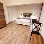 La Pearl 3*