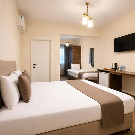 Hotel La Pearl 3*